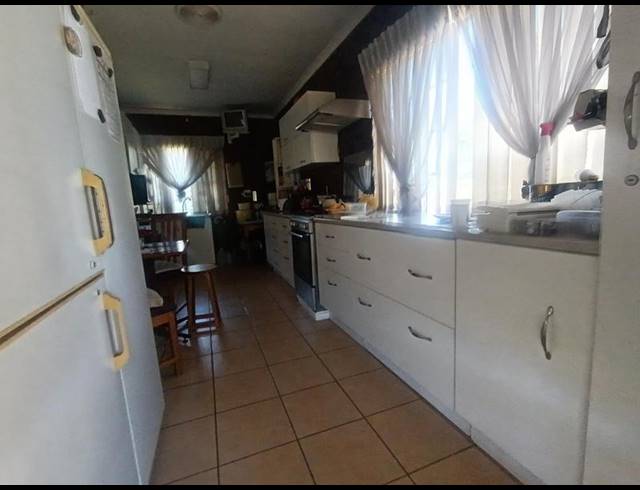 FARM FOR SALE IN RIETKOL AH